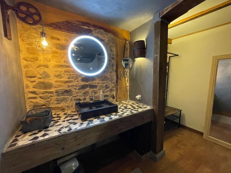 Maison Vigneron - Maison Et Studio Saint-Didier-sur-Beaujeu Eksteriør bilde